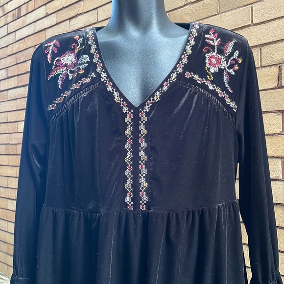 Style & Co Black Velvet Embroidered boho Tunic 2x - Picture 5 of 8